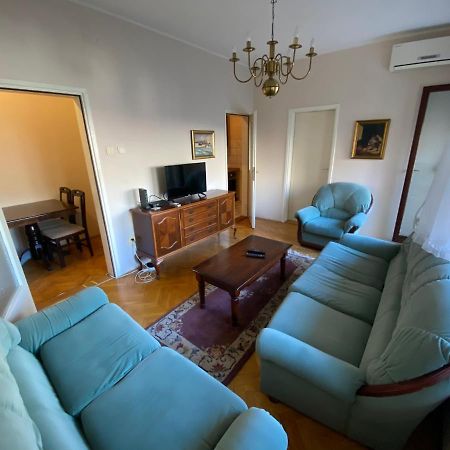 Ferienwohnung Stan Novi Sad 5G Wifi Exterior foto