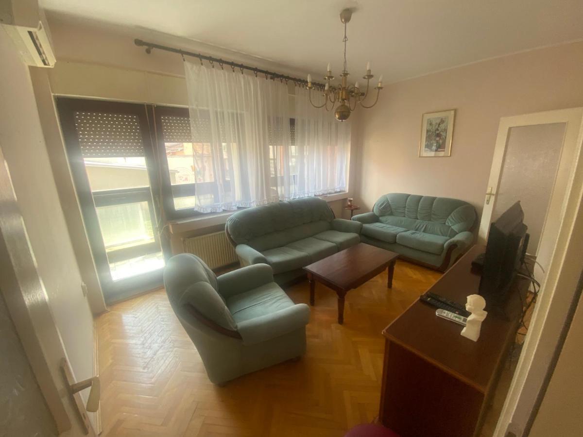 Ferienwohnung Stan Novi Sad 5G Wifi Exterior foto