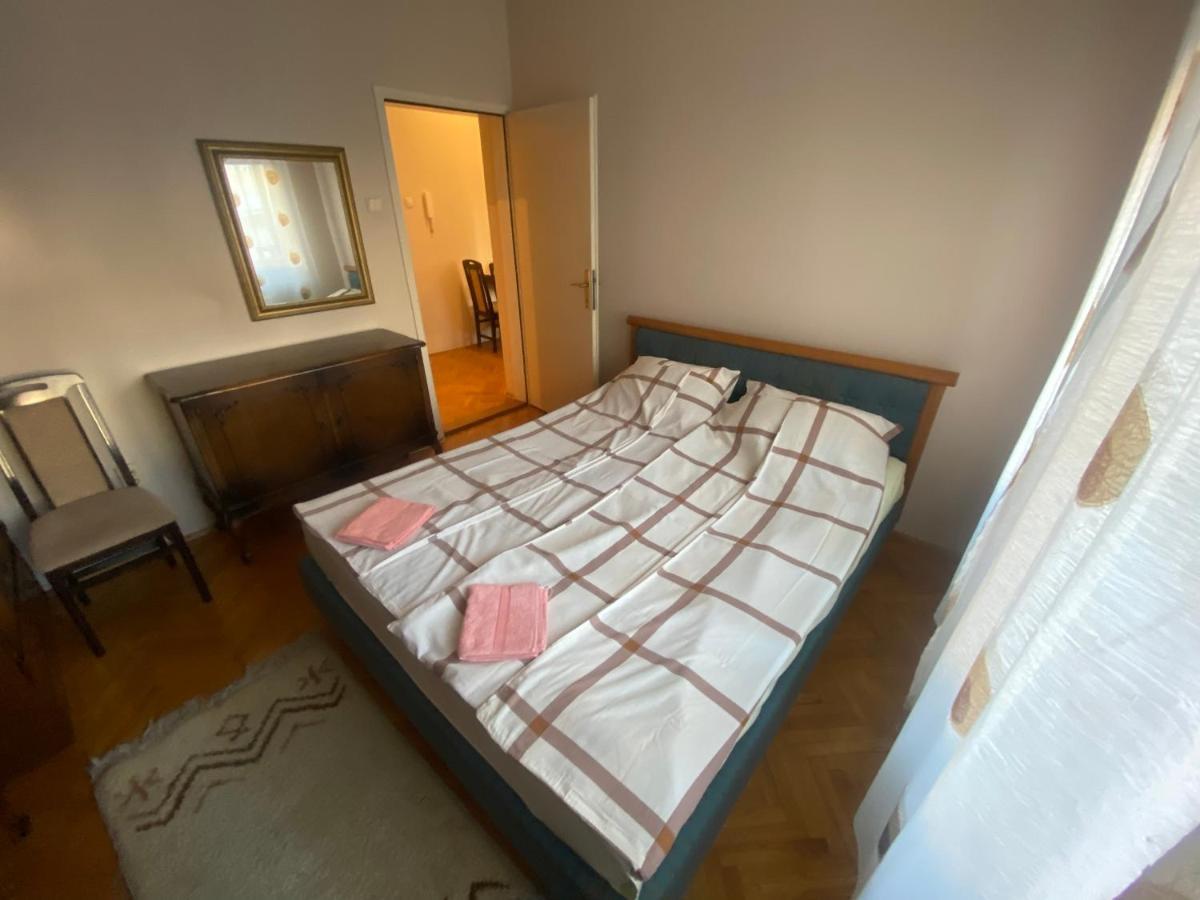 Ferienwohnung Stan Novi Sad 5G Wifi Exterior foto