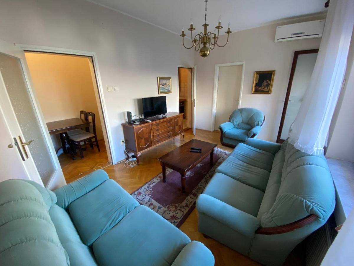 Ferienwohnung Stan Novi Sad 5G Wifi Exterior foto