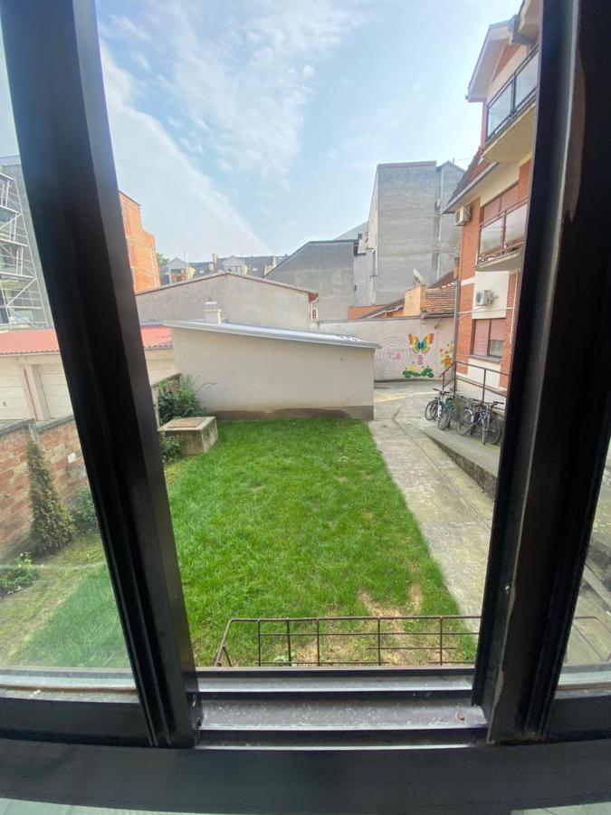 Ferienwohnung Stan Novi Sad 5G Wifi Exterior foto